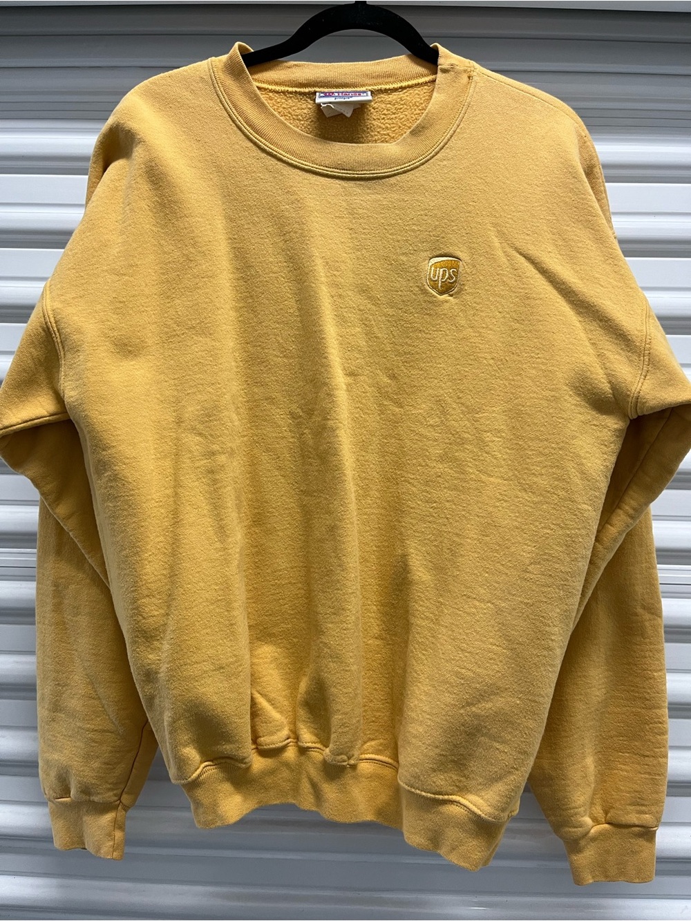VTG 90s Hanes Men's Yellow Crewneck Sweatshirt ups promo medium